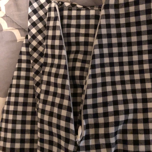 Forever 21 Black and White Plaid Skort - Picture 4 of 6